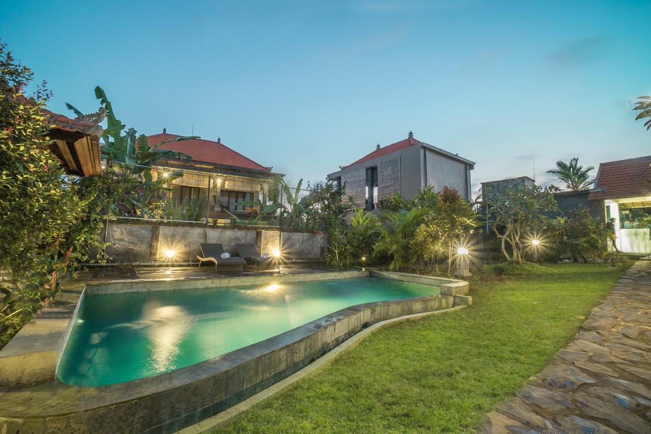Sriwedari 40 Ubud Exterior foto